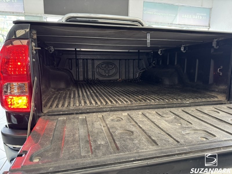 Toyota Hilux CD - foto 17