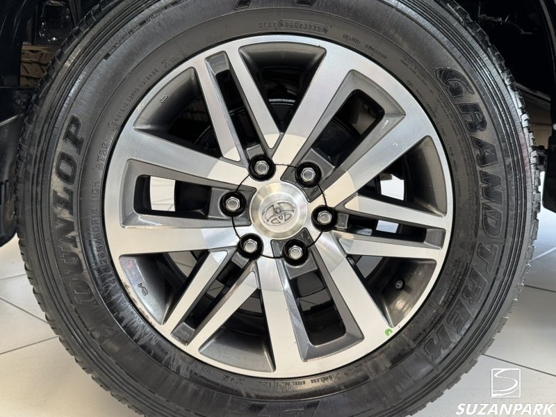 Toyota Hilux CD - foto 18