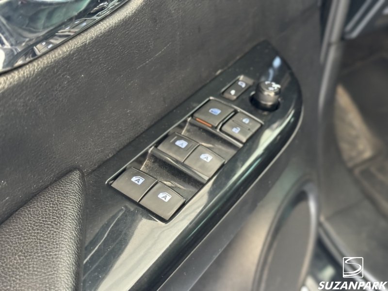 Toyota Hilux CD - foto 11