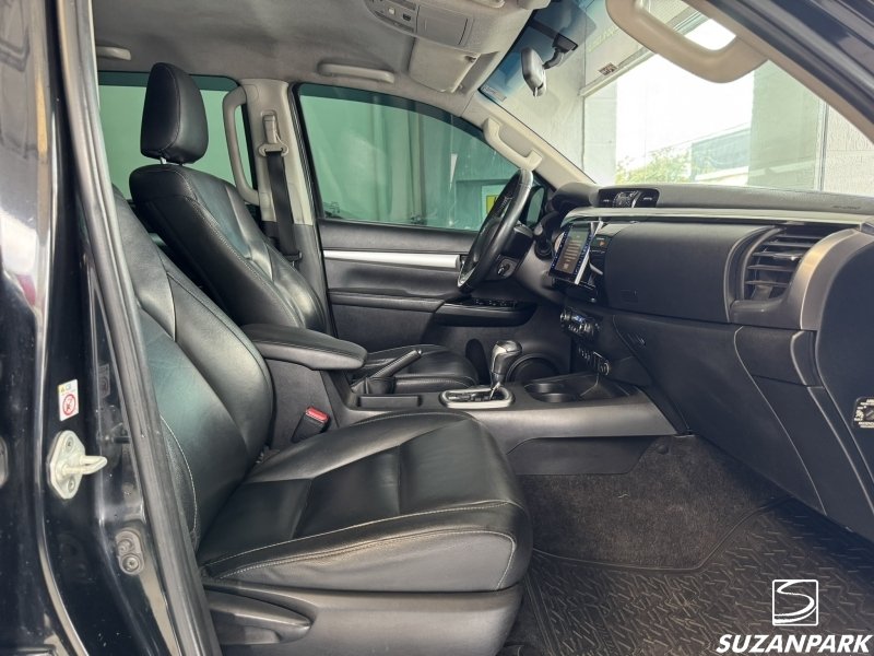 Toyota Hilux CD - foto 15