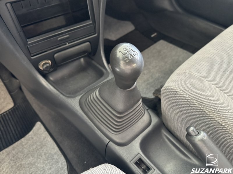 Toyota Corolla - foto 8