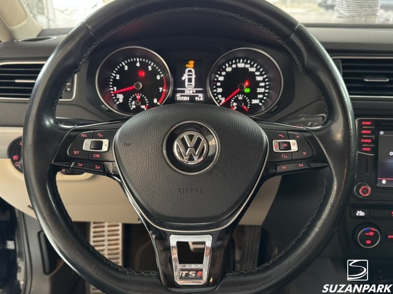 Volkswagen Jetta - foto 5