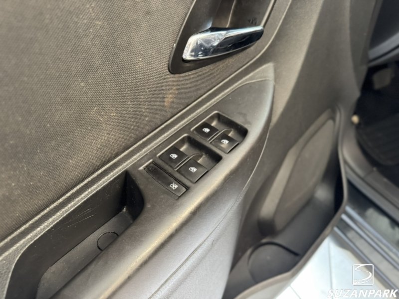 Chevrolet Spin - foto 11