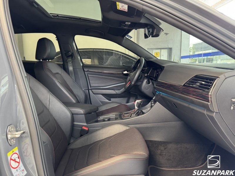 Volkswagen Jetta - foto 14