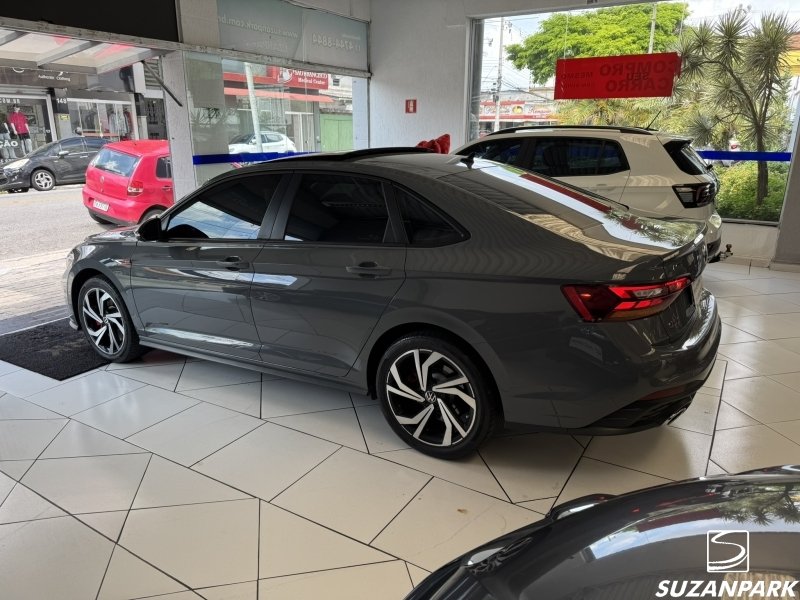 Volkswagen Jetta - foto 2