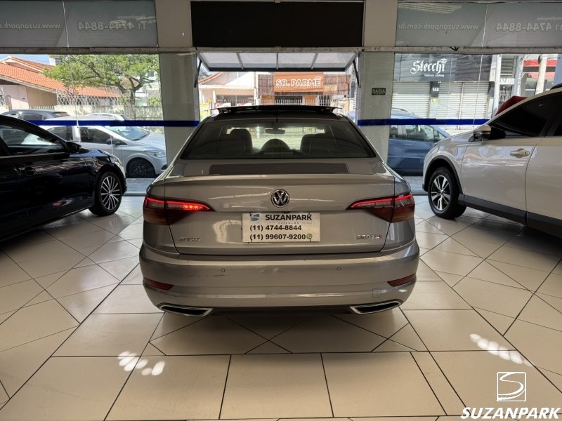 Volkswagen Jetta - foto 17