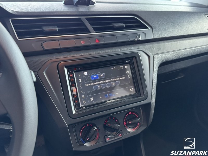 Volkswagen Voyage - foto 7