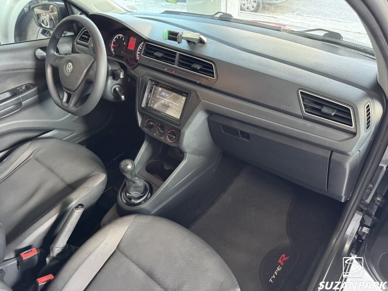 Volkswagen Voyage - foto 14