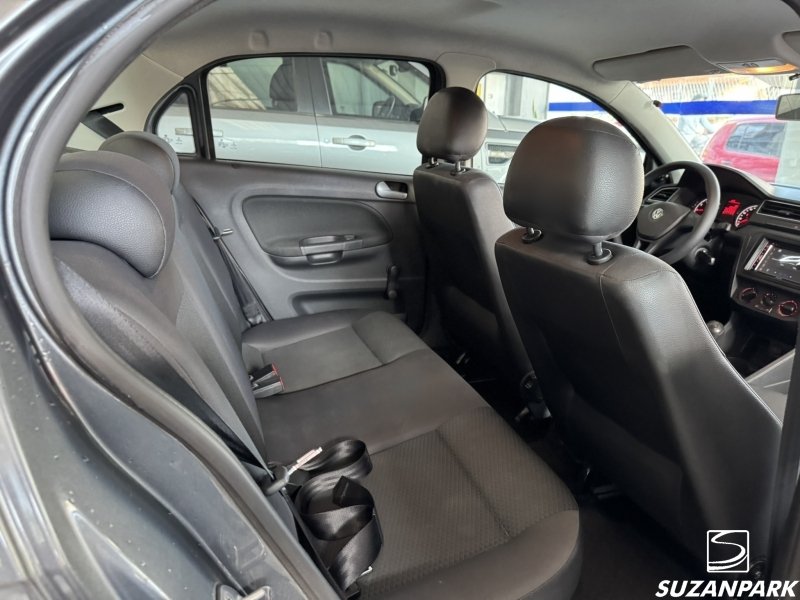 Volkswagen Voyage - foto 15