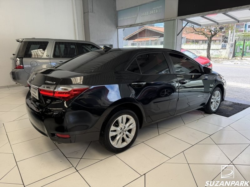 Toyota Corolla - foto 3