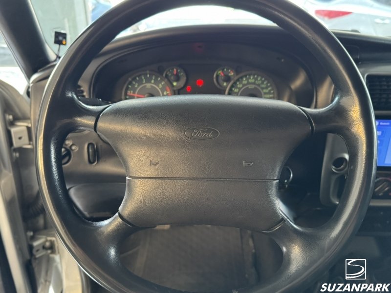 Ford Ranger - foto 5