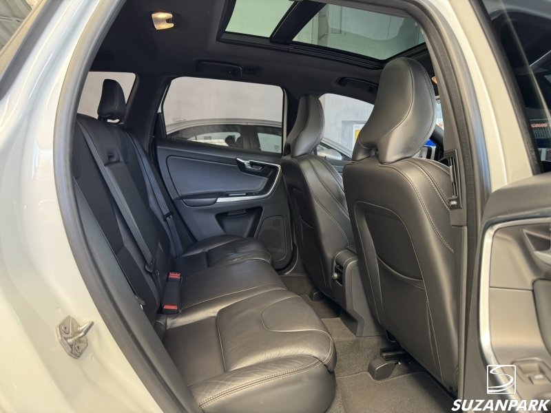 Volvo XC60 - foto 15