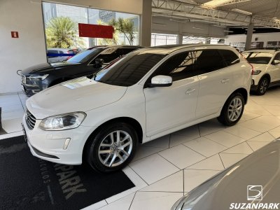 Volvo XC60 2017