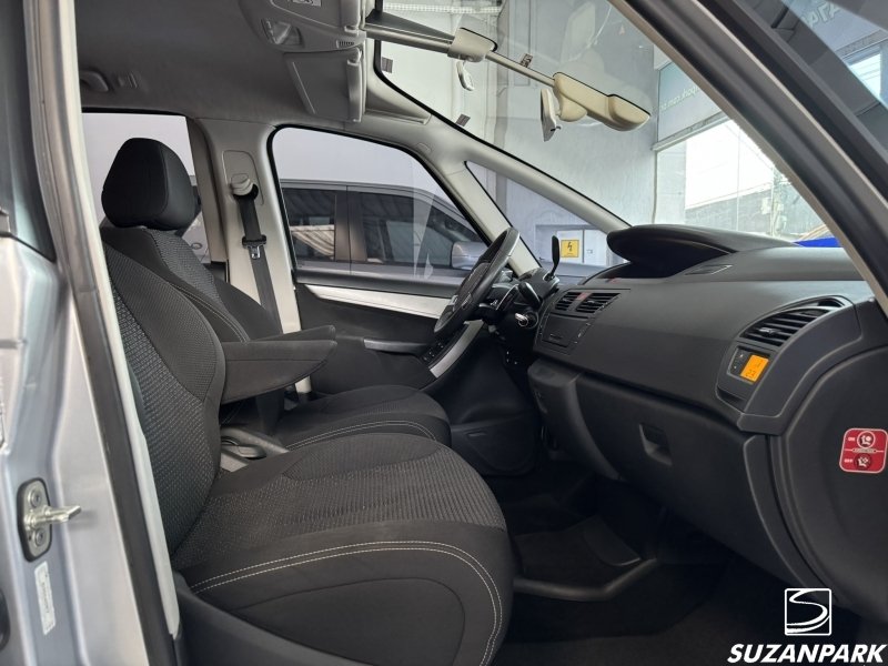 Citroën C4 Picasso - foto 14