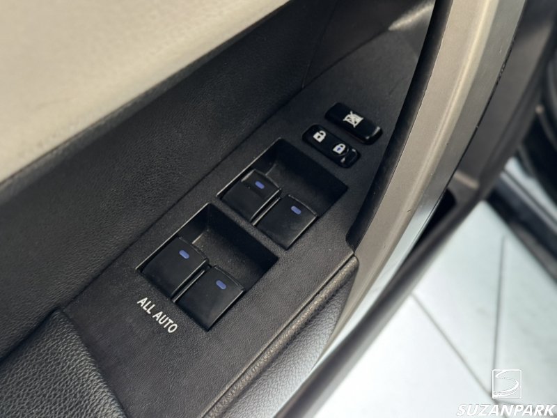 Toyota Corolla - foto 11