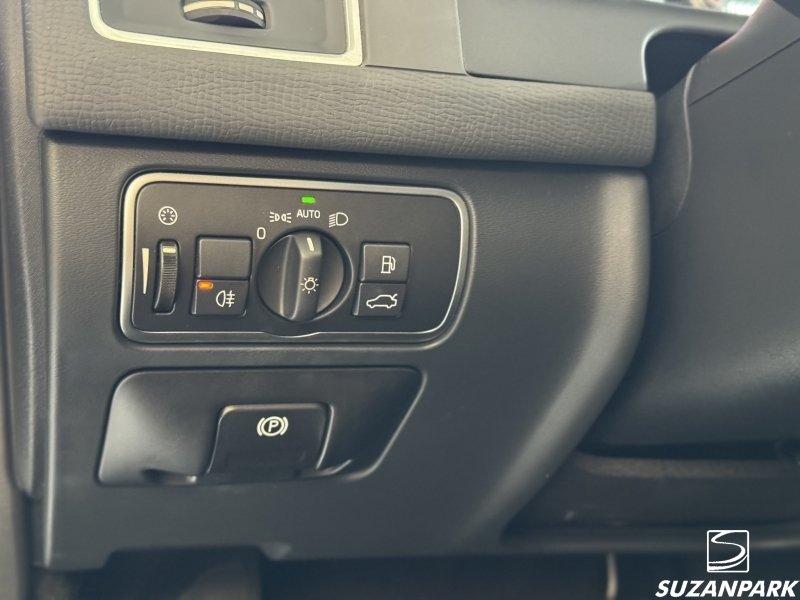 Volvo XC60 - foto 10