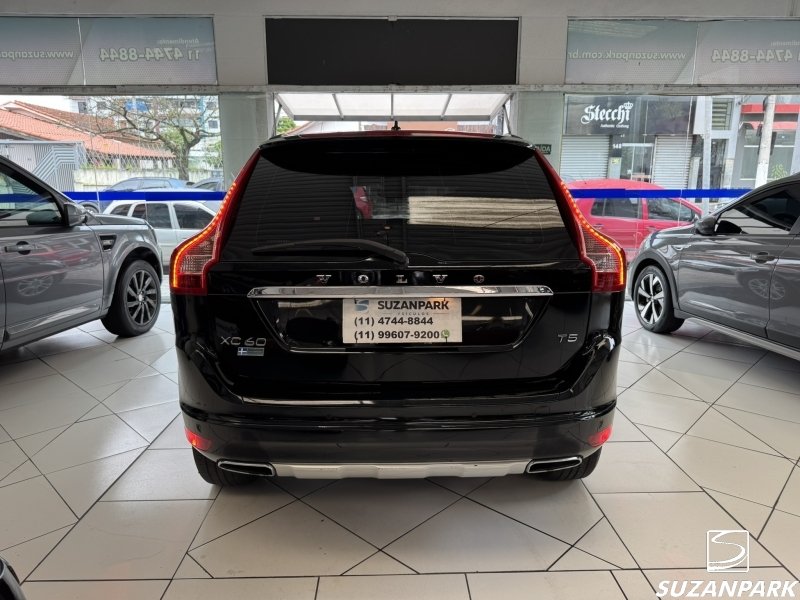 Volvo XC60 - foto 19