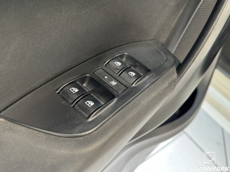 Fiat Cronos - foto 11