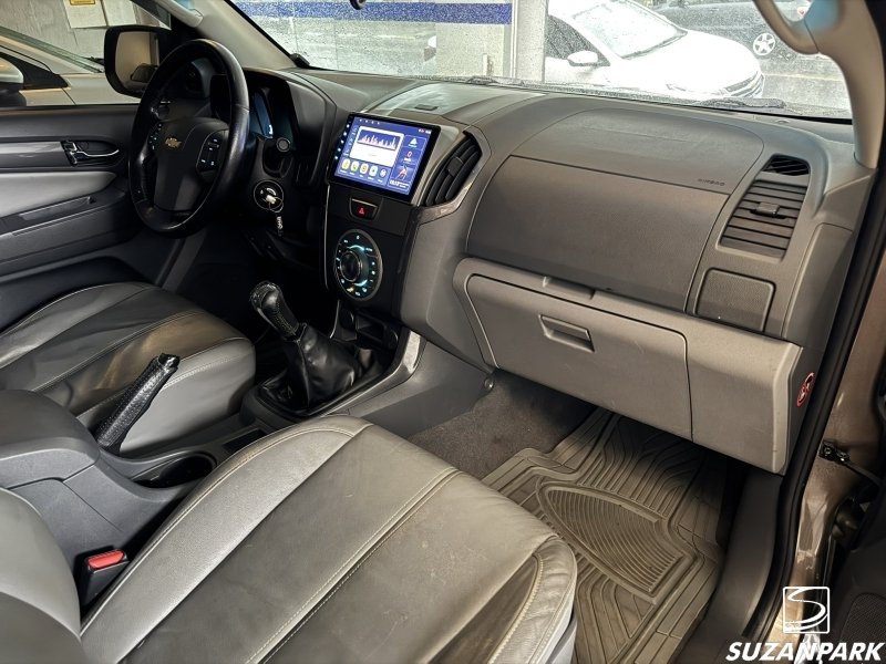 Chevrolet S10 - foto 13