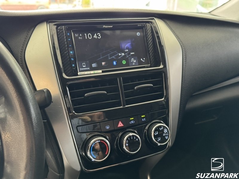 Toyota Yaris - foto 7